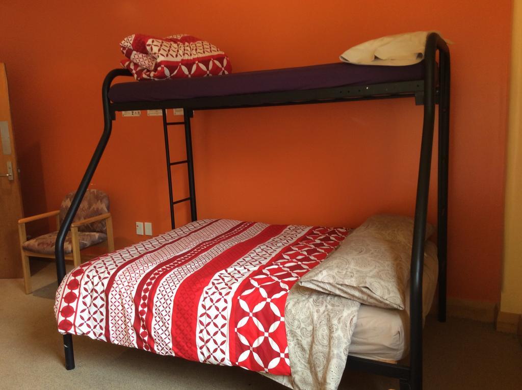 Wild Zebra Backpackers Hostel Wellington Room photo