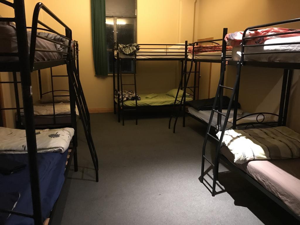 Wild Zebra Backpackers Hostel Wellington Exterior photo